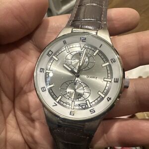 Working Men's Silver Watch 41mm Faux Alligator Brown Band Quartz New Battery